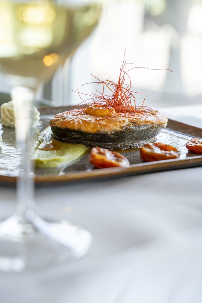 Acero Rosso rotolo di salmone